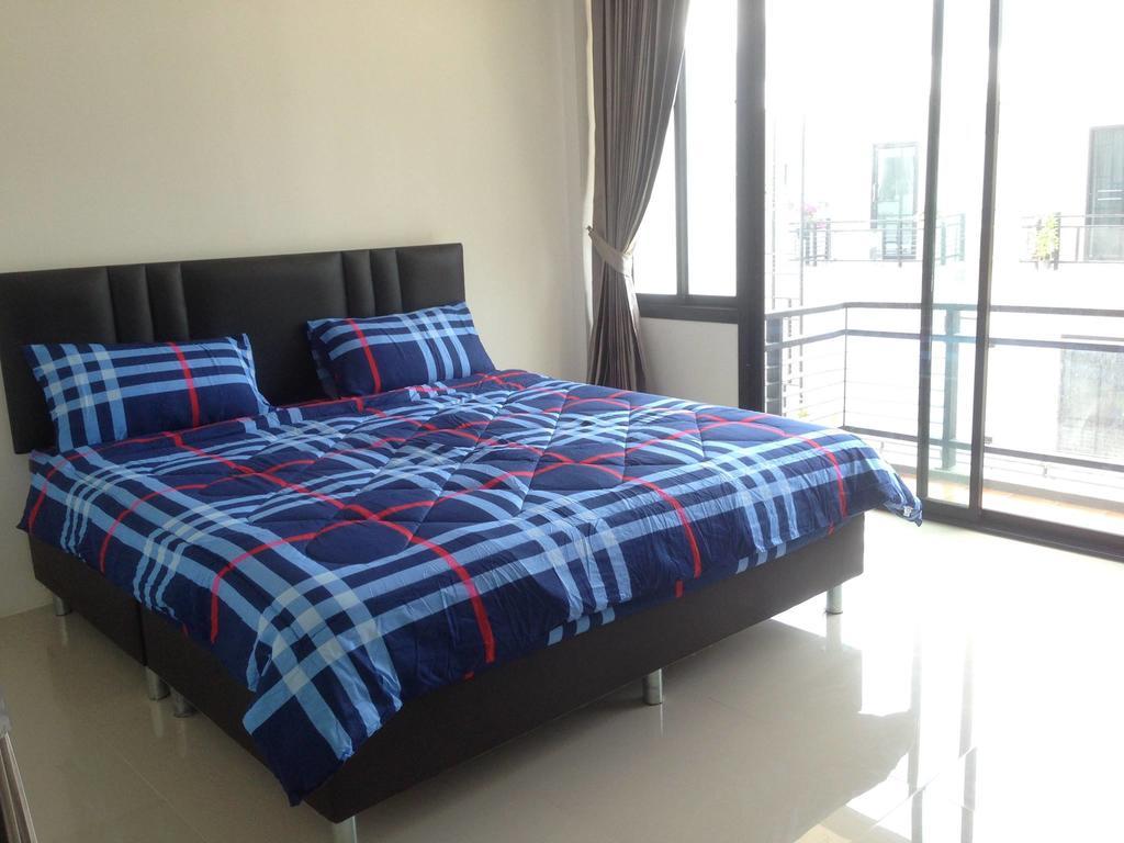 Rayong Sea View Apartment Ban Chak Phai Екстериор снимка