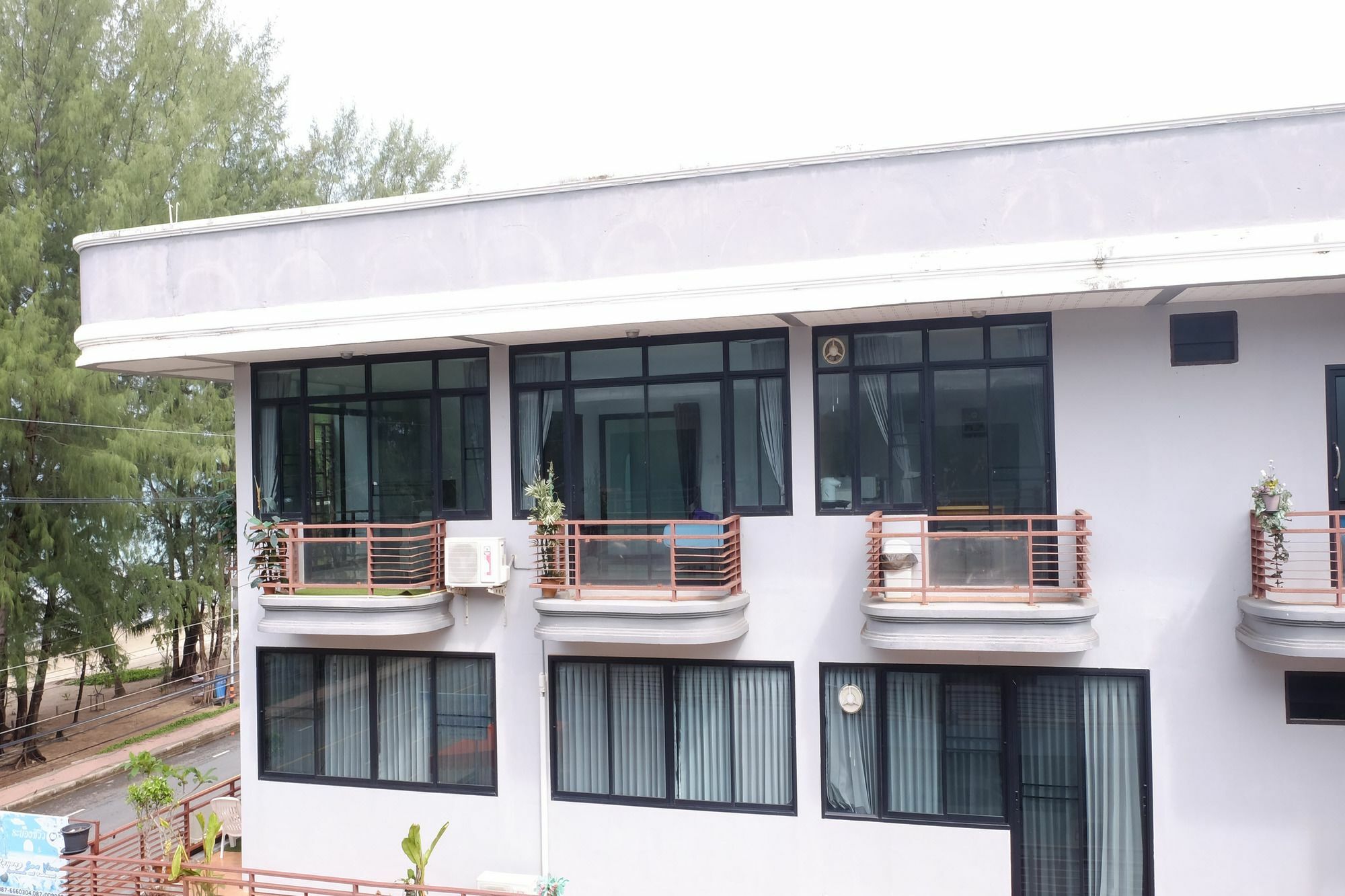 Rayong Sea View Apartment Ban Chak Phai Екстериор снимка